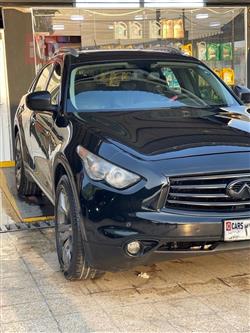 إنفينيتي FX
